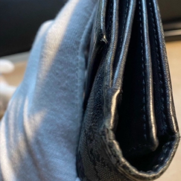 Gucci (2) authentic vintage Long Canvas and Leather Wallet and Free Gucci wallet - Picture 8 of 11